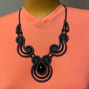 Elegant Black Statement Necklace